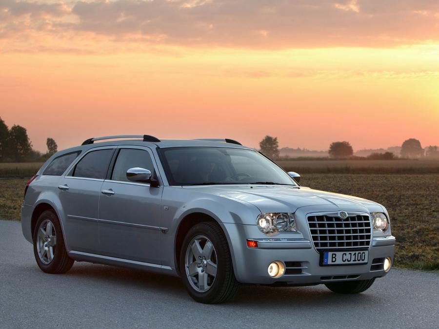  Chrysler 300C Touring 2004 года  (фото 15 из 16)